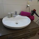 하우스 횔 헤르타