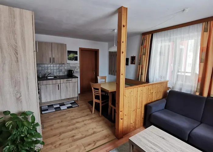 Haus Hoell Herta Χάλστατ