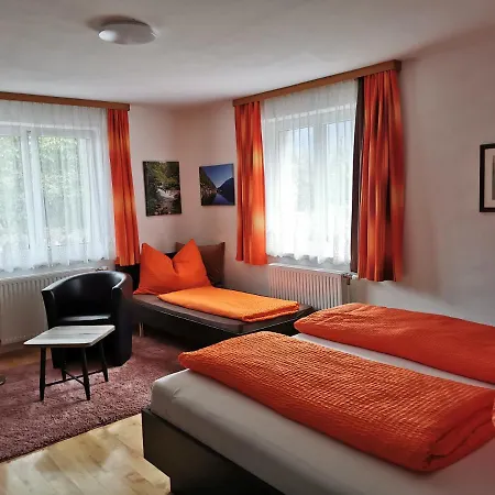 Haus Hoell Herta Konukevi Hallstatt