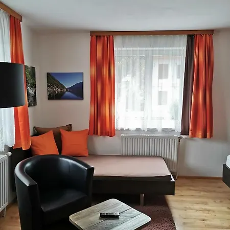 Haus Höll Herta Pensionat 3*