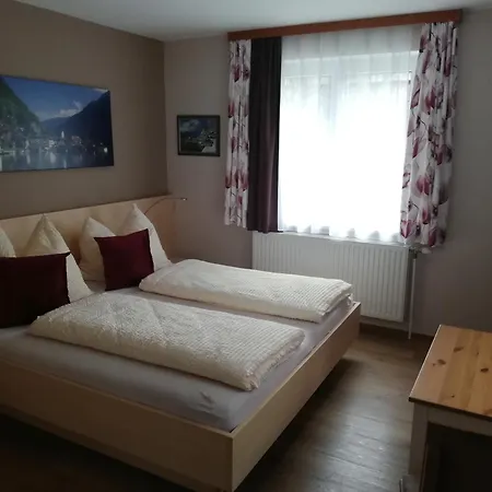 Haus Holl Herta Гальштат