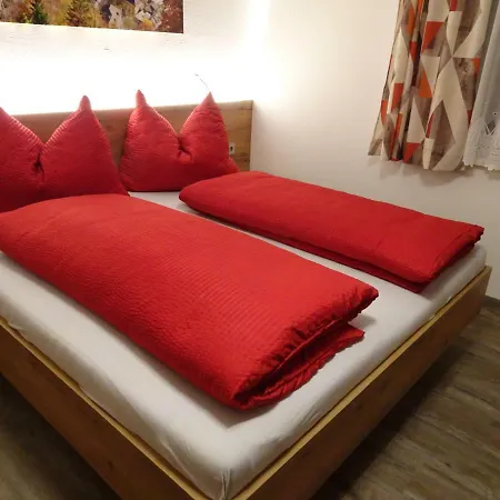 Haus Höll Herta Pensionat 3*