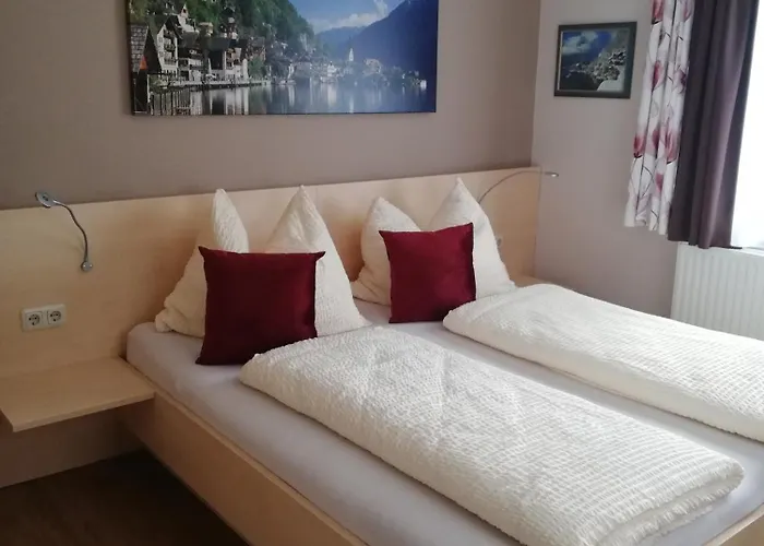 Haus Holl Herta Гостевой дом Гальштат